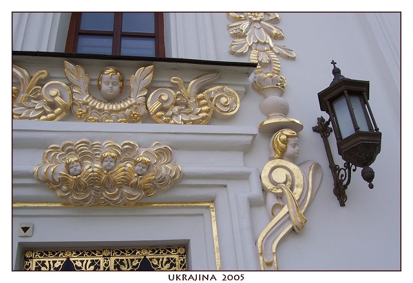 UKRAJINA