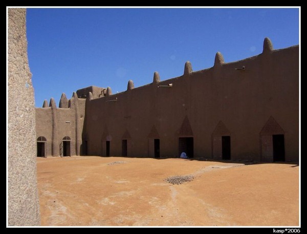 MALI