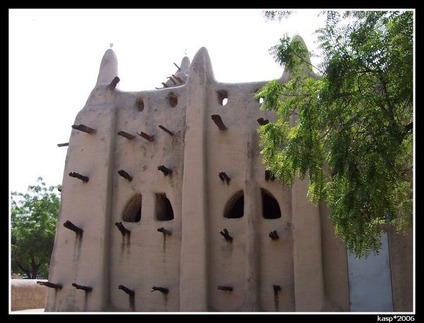 MALI