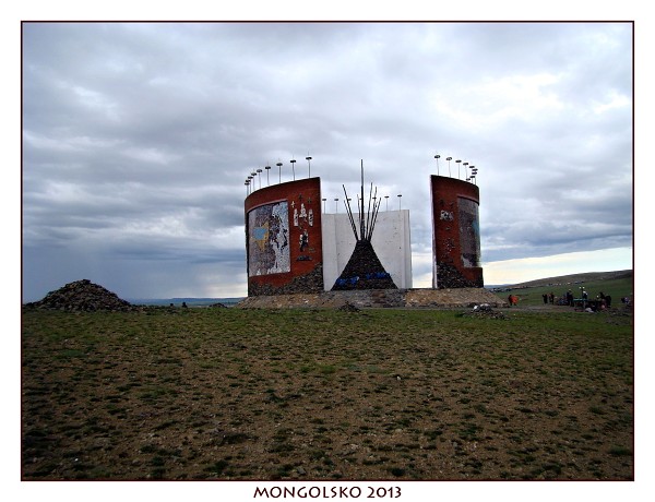 MONGOLSKO